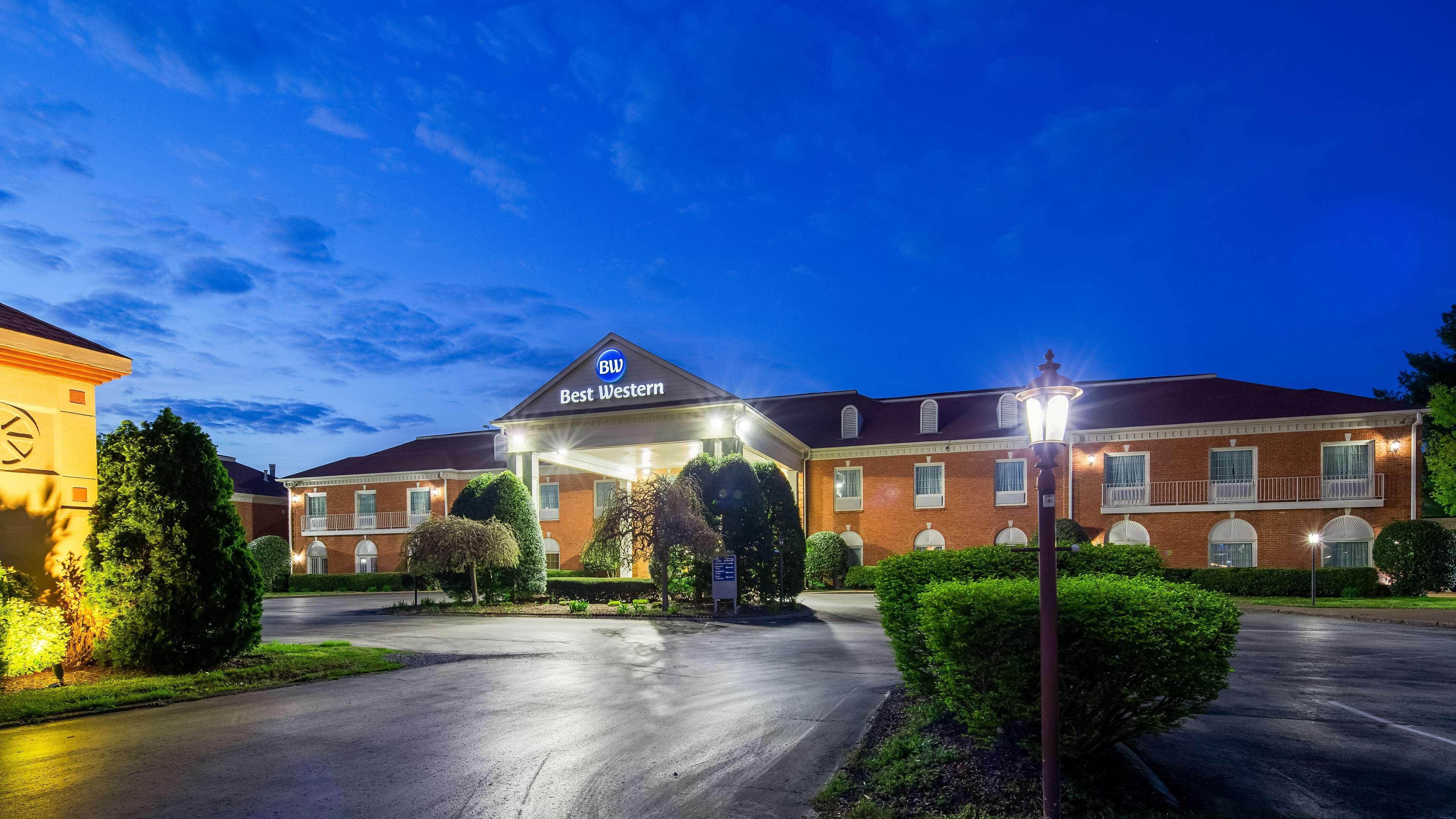 Best Western Spring Hill Inn & Suites Kültér fotó