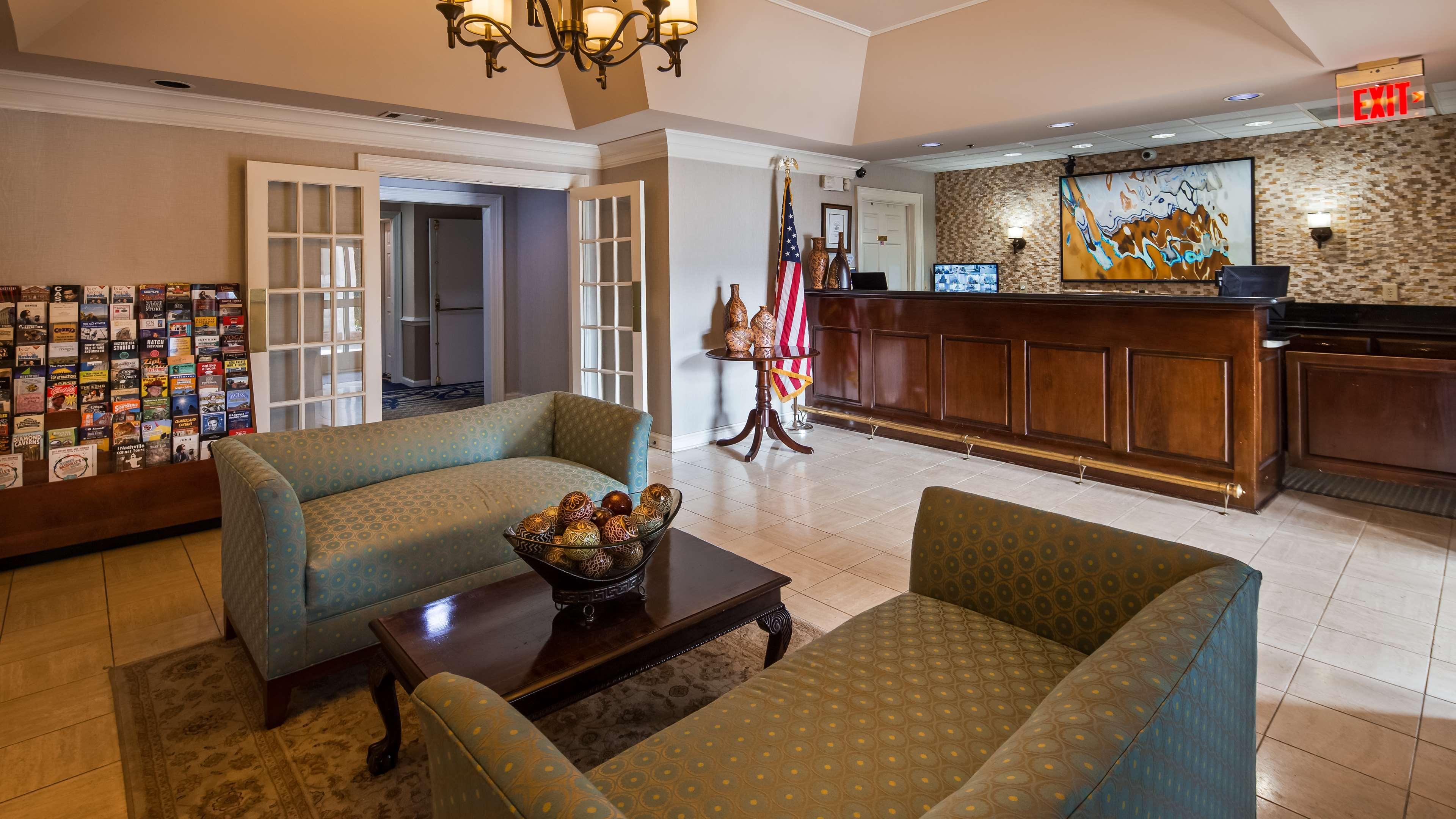 Best Western Spring Hill Inn & Suites Kültér fotó